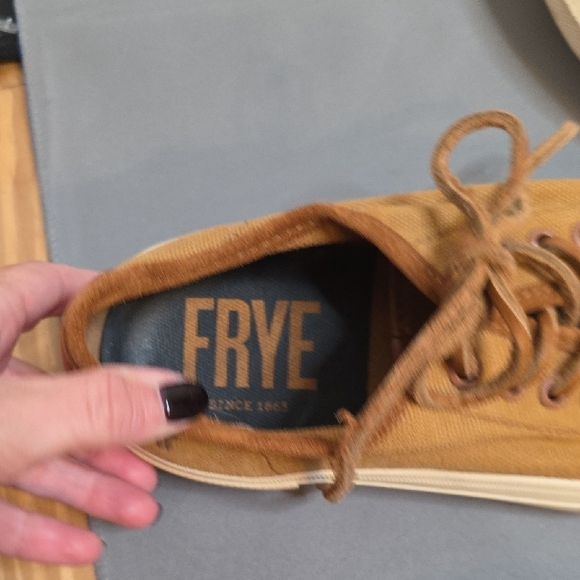 Frye Tan Canvas Men's Sneakers Size 8.5 - Picture 6 of 8